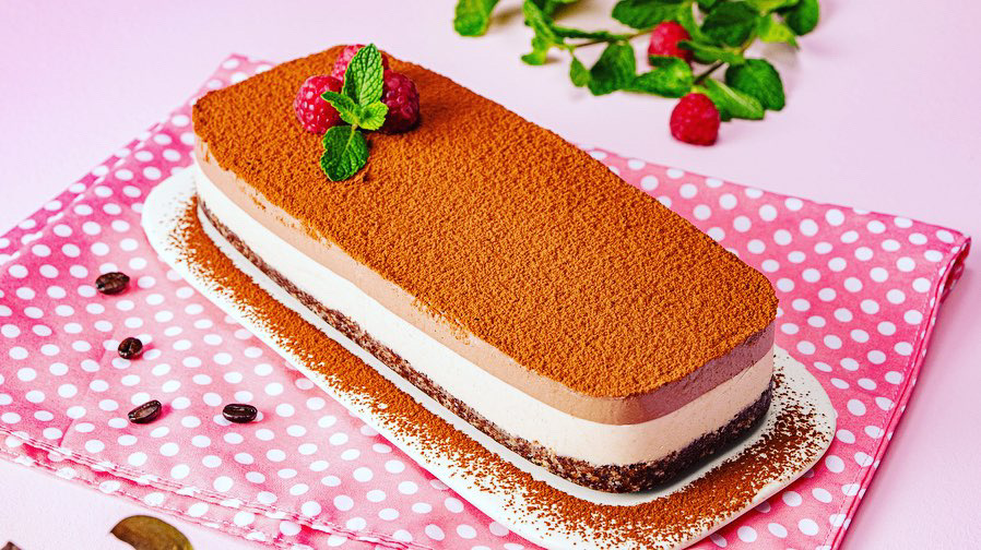 Raw Vegan Cake Tiramisu by Dulce Vegan