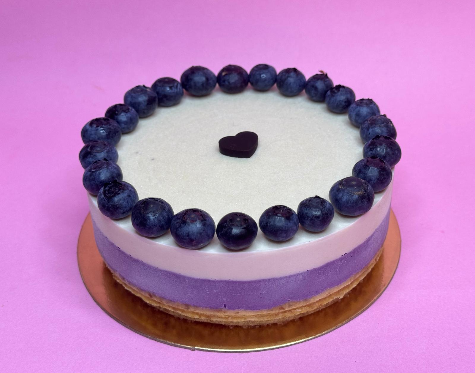 Raw Vegan Blueberry Cheesecake